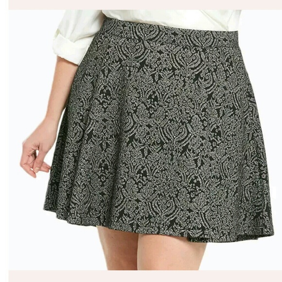 Torrid Metallic Jacquard Print Knit Skater Skirt - Picture 2 of 8